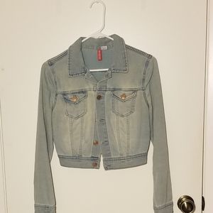 Cropped Light Wash Jean Jacket